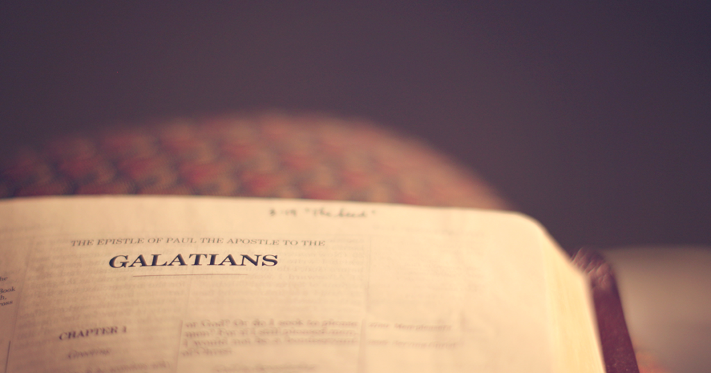 İncil"in Galatyalılar Mektubunun Yorumu